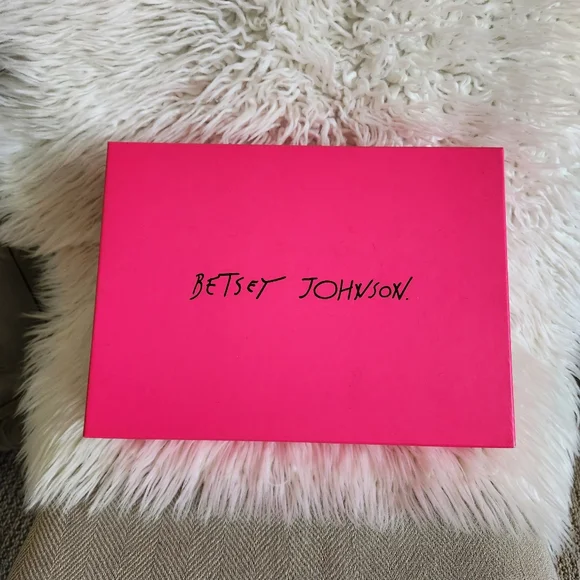 Betsy Johnson Pink Stiletto Pump Size 6.5 Limited Edition